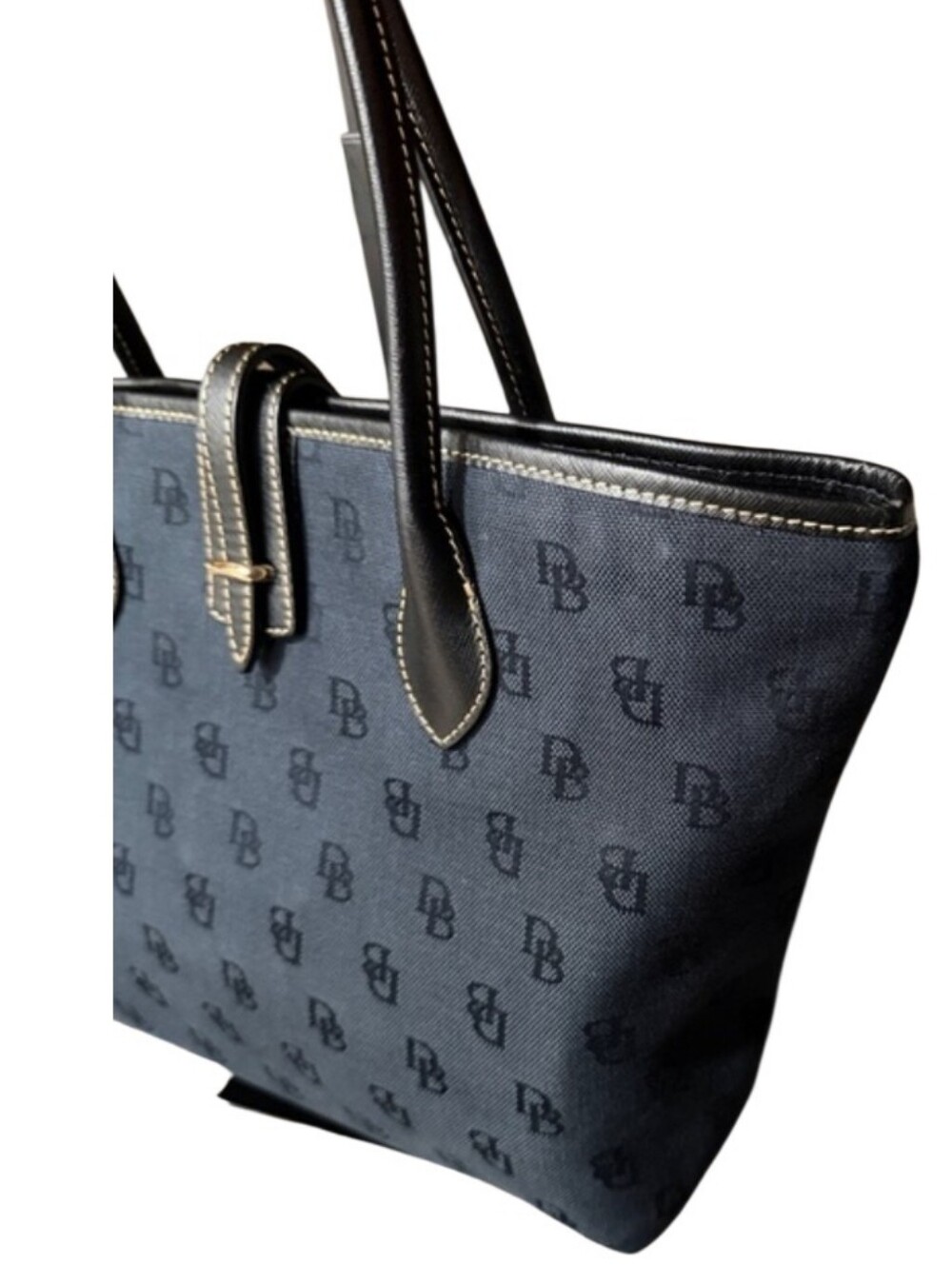 Dooney & Bourke tote bag features a tonal monogram pattern on navy canvas GUC - Picture 3 of 8